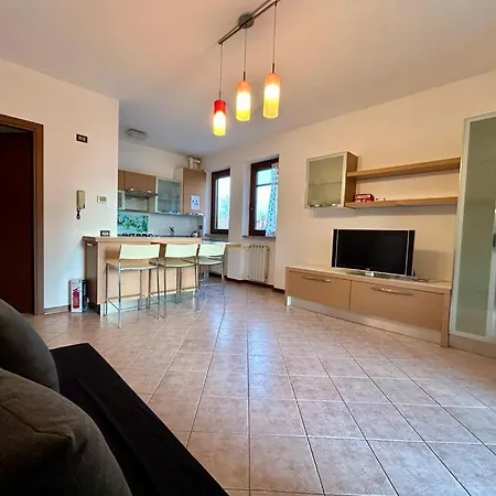 Apartment Kibilu - With Pool, Near Maggiore *